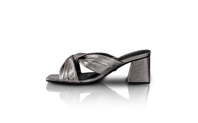 Knot Ice Sandal
