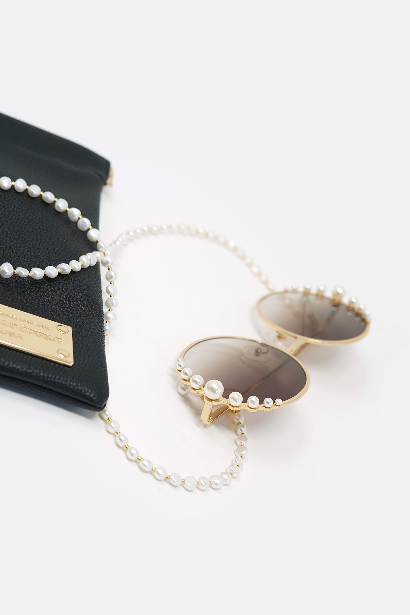 The Gigi Pearl Sunglasses