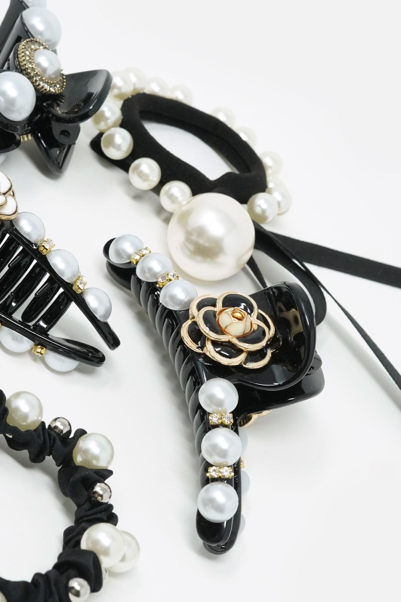 Coco Pearl Clip