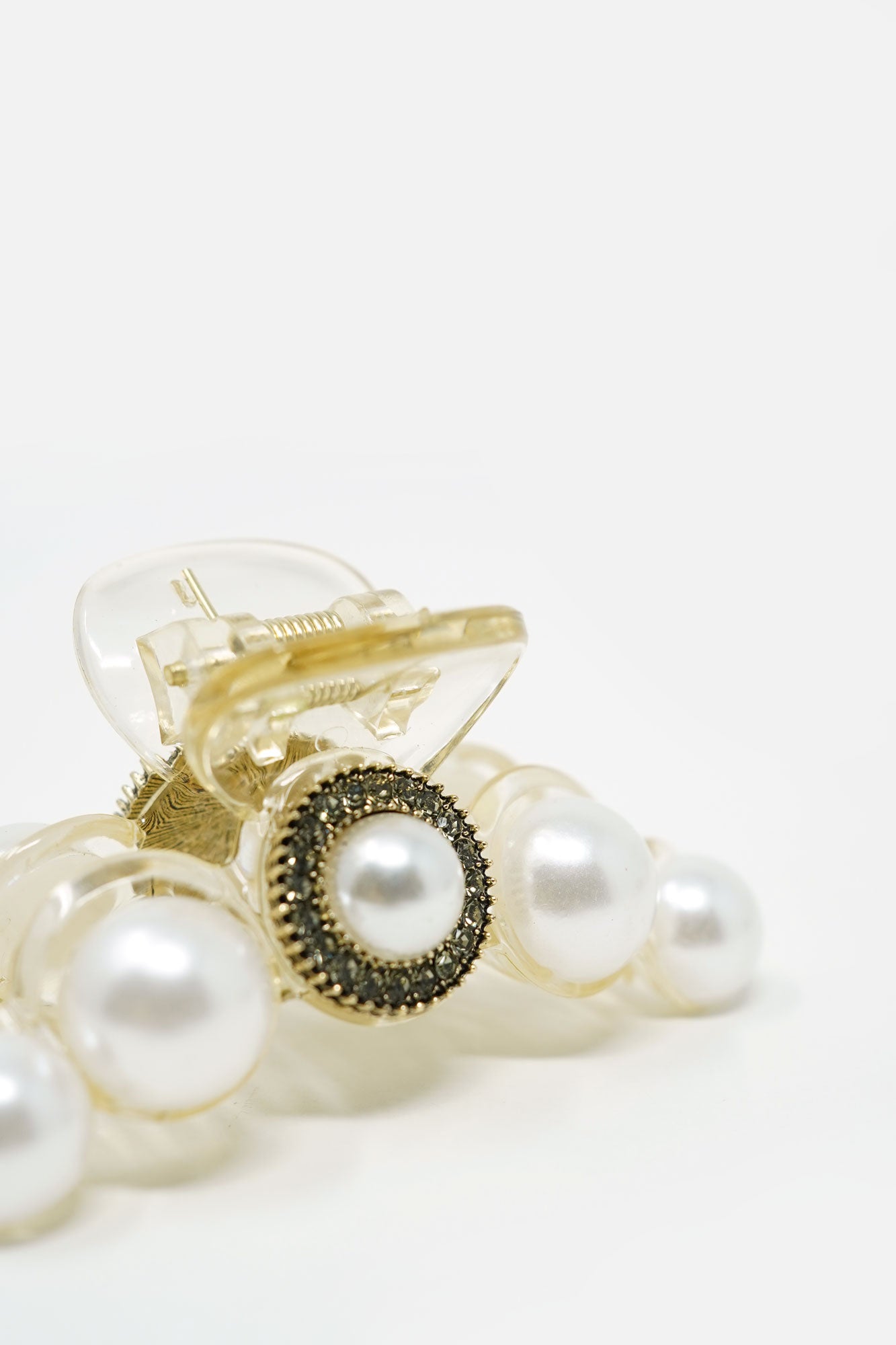 Clara Pearl Clip