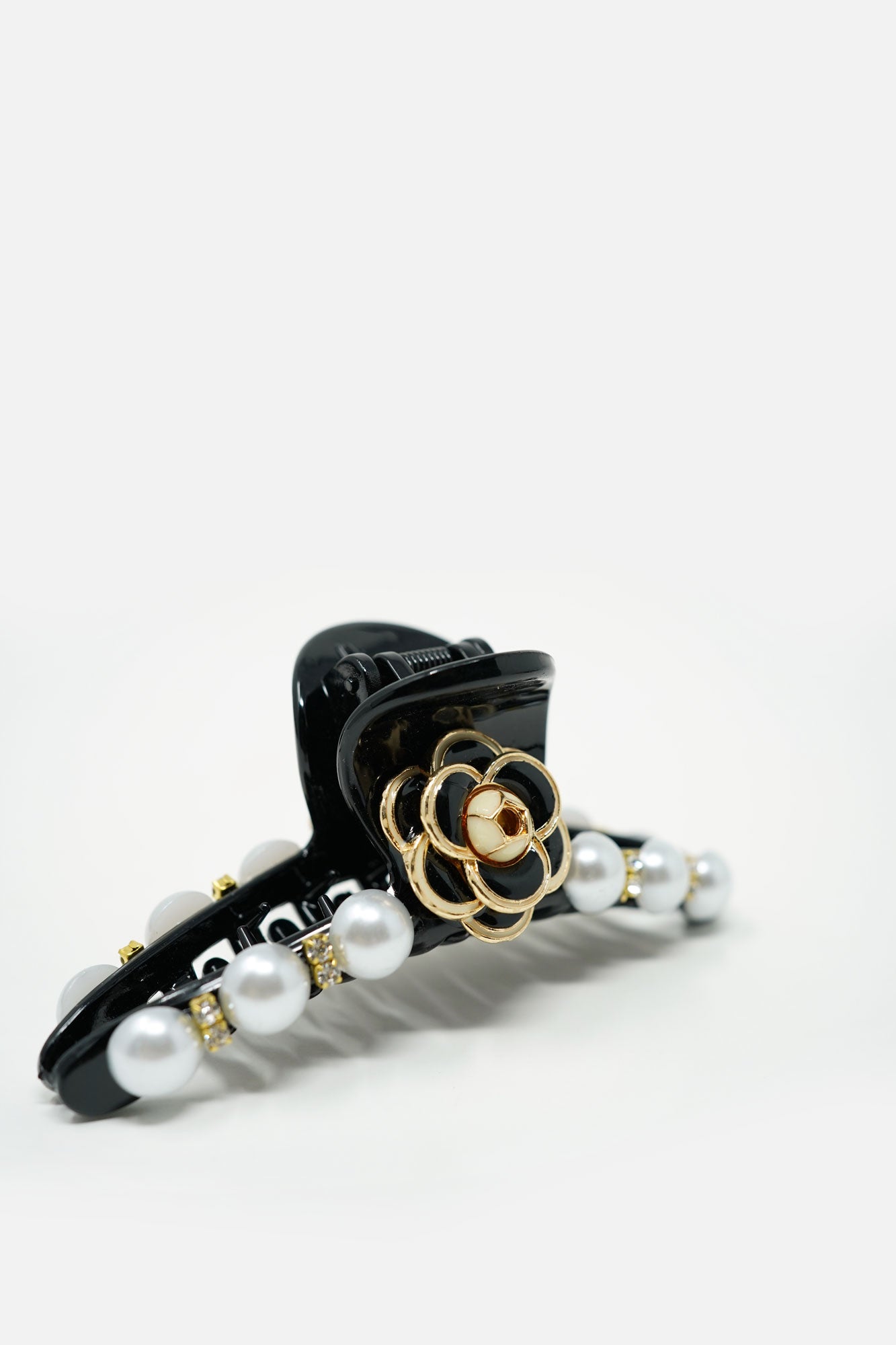 Coco Pearl Clip