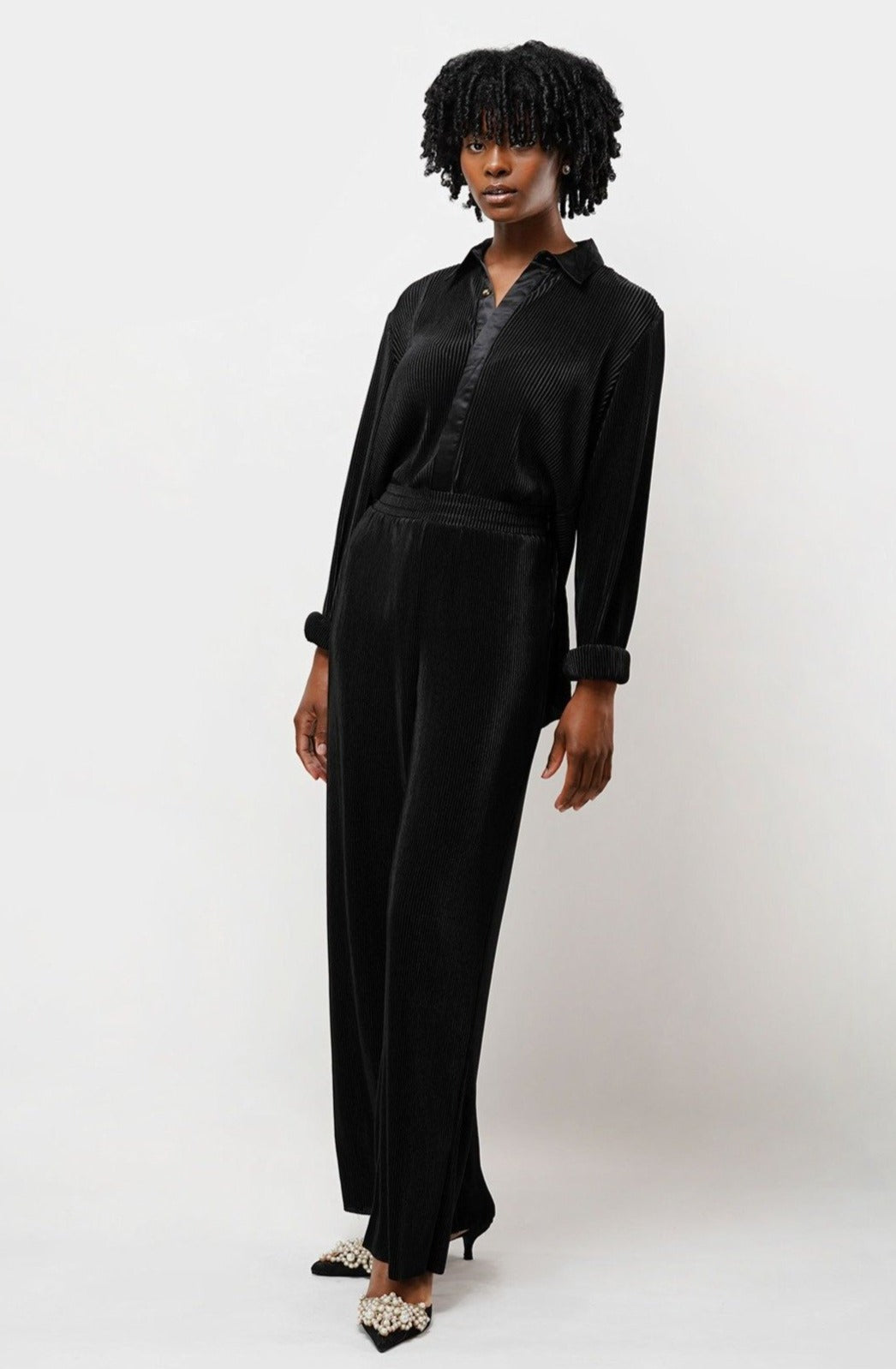 The Charlotte Set - Black