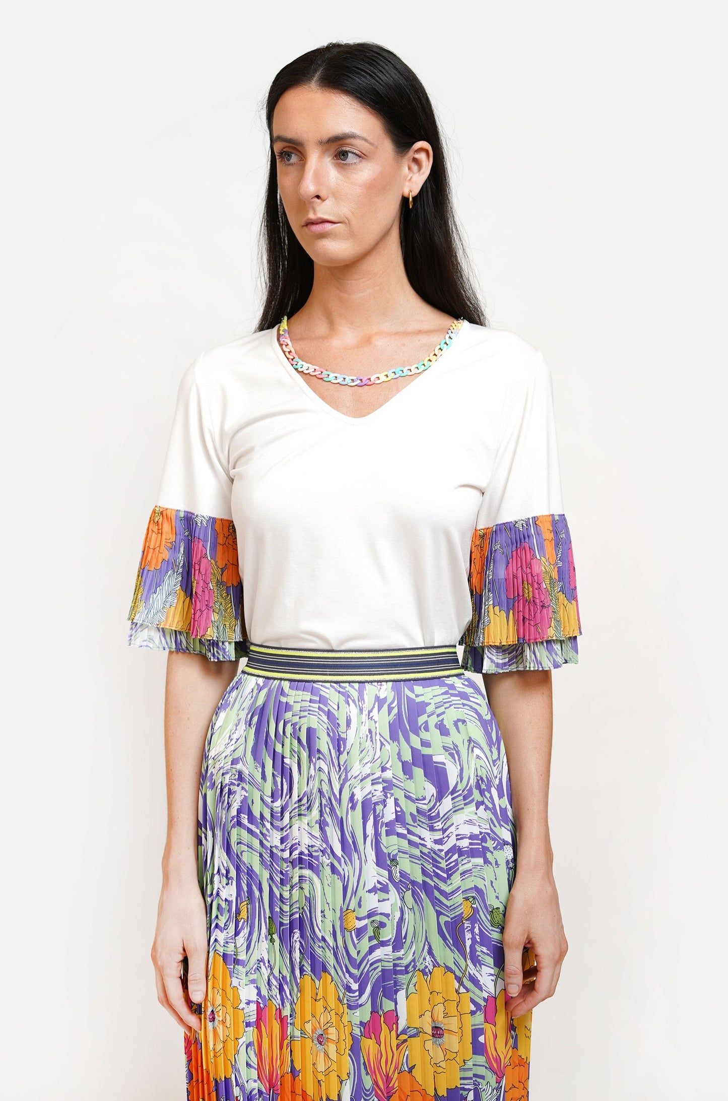 Blouse White Pleated Sleeves