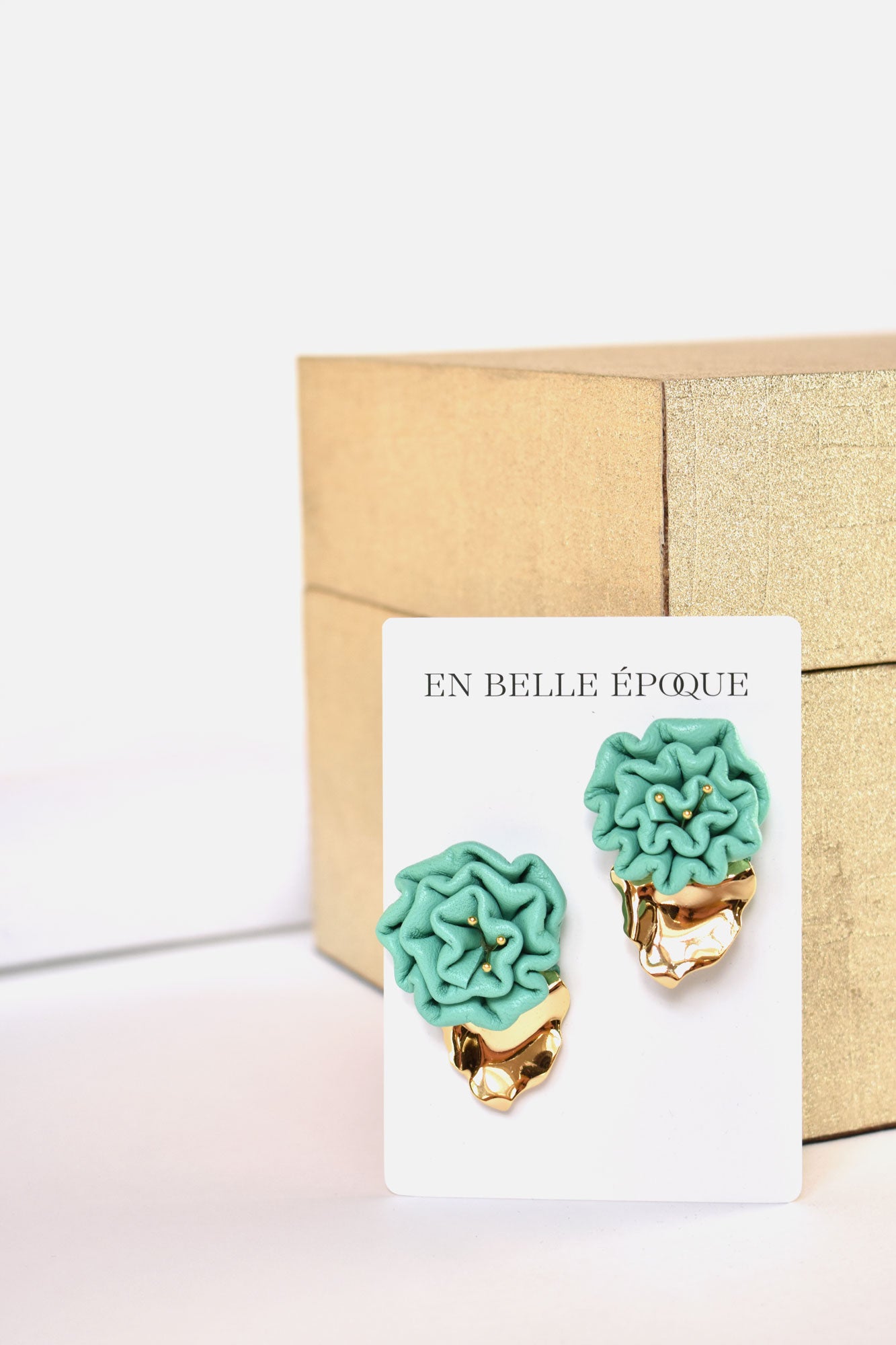 Handcrafted Aqua De La Mer Earring