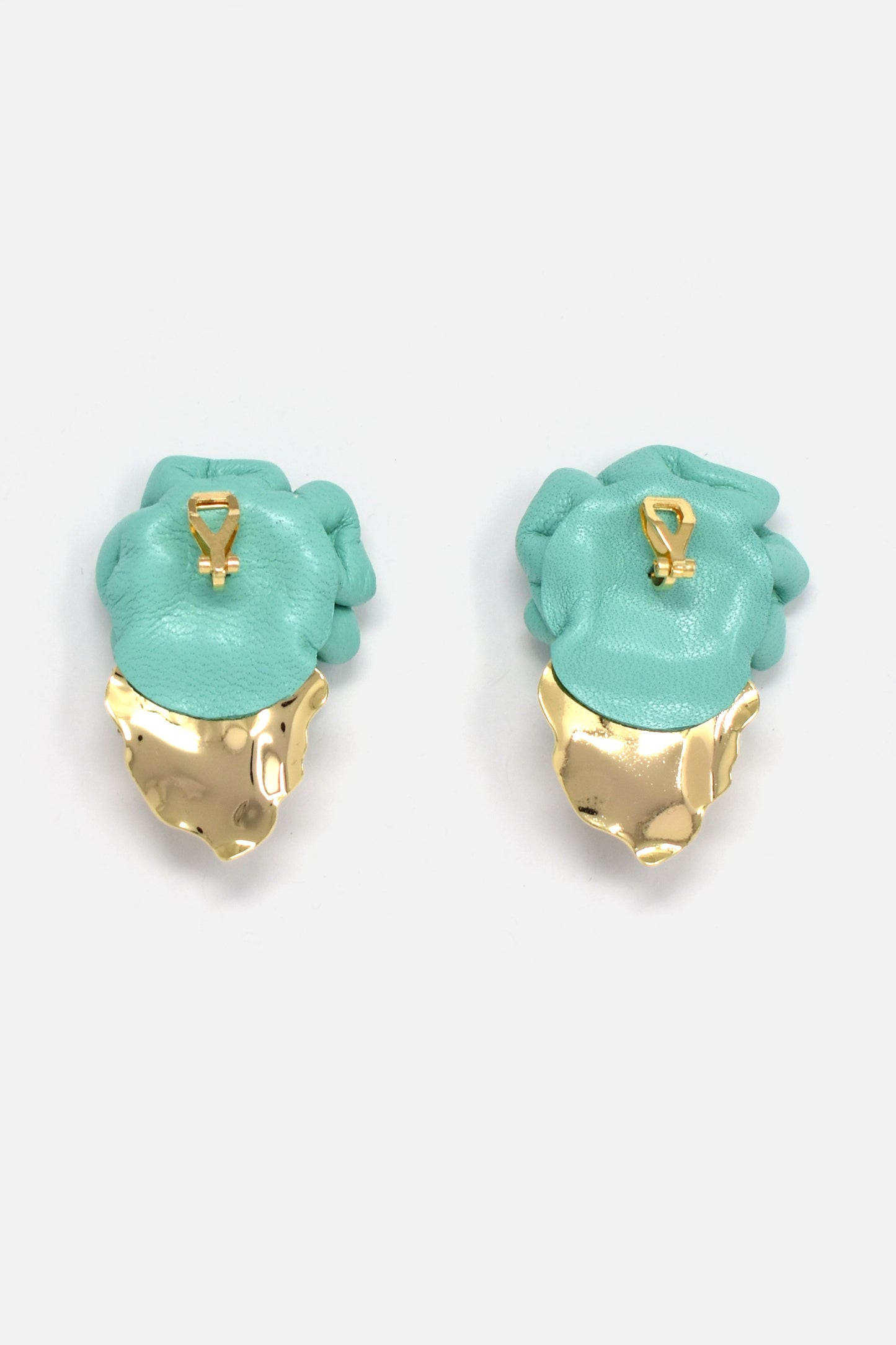 Handcrafted Aqua De La Mer Earring