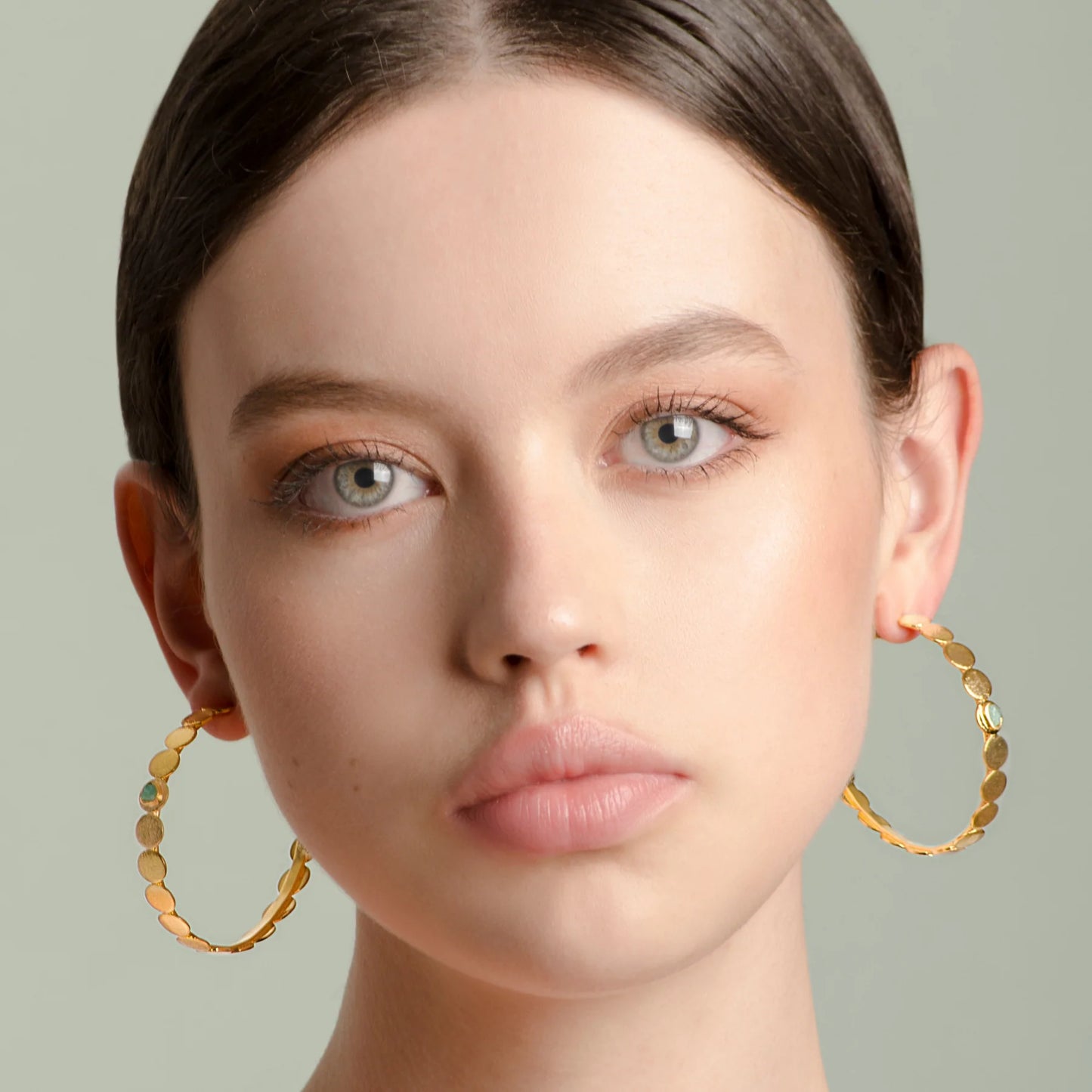 Isa Earring Raw Emerald 24k Gold-Plated