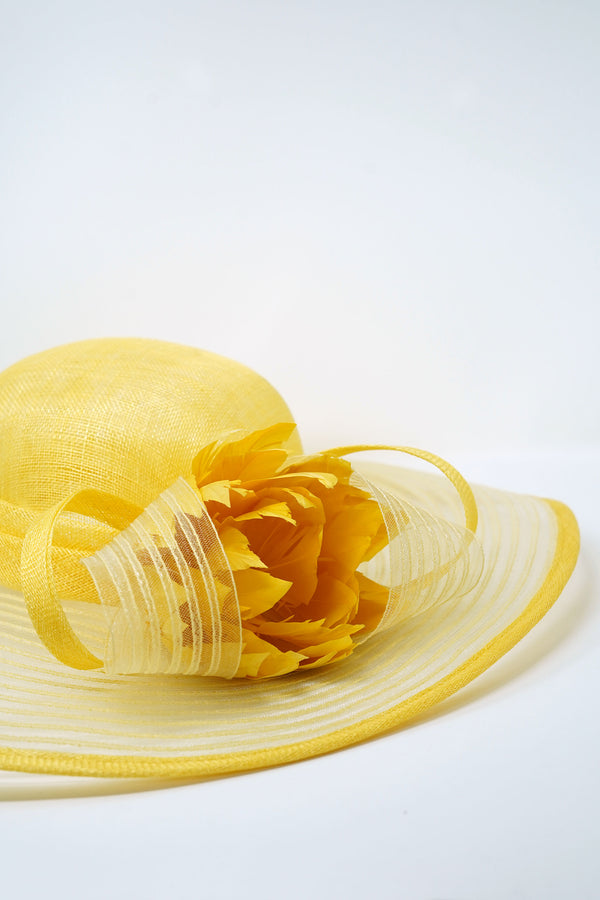 Lily Fascinator Hat